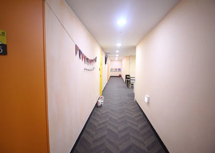 24guesthouse Seomyeon 旅馆 *